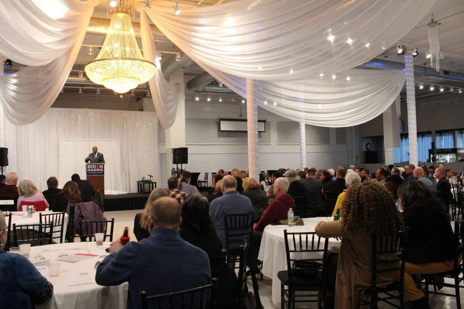 Illinois House speaker gives address at Rock Island County Democrats
