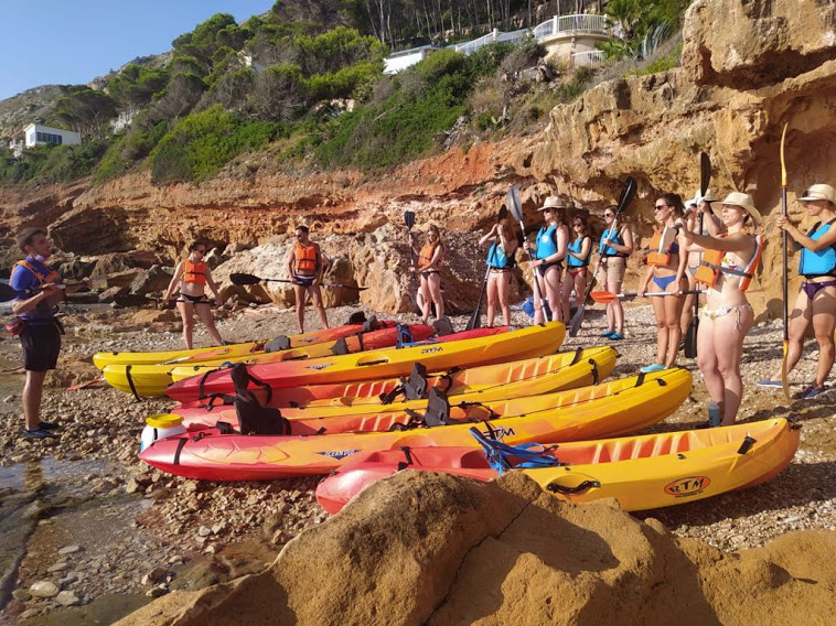 Las Rotas Excursión Kayak (1h 30m) Actividades y excursiones en Denia
