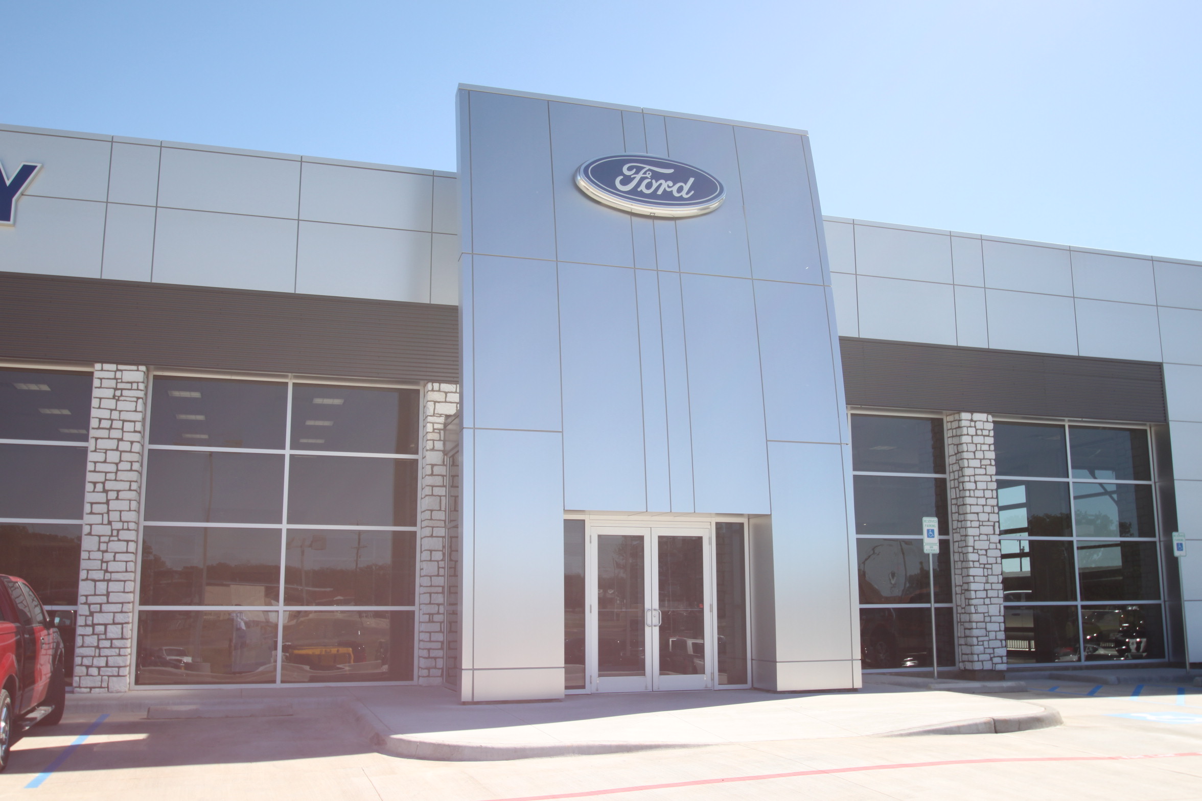 Bailey Auto Plaza Ford Construction