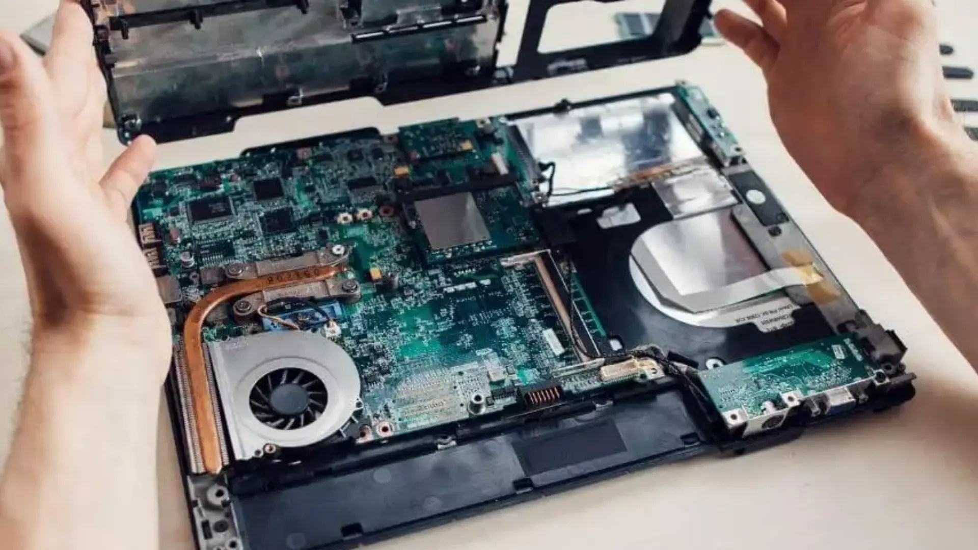 How to Improve Gaming Laptop Thermals (No Overheating!) Den of Laptop