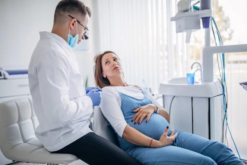 Tooth implant during pregnancy in Turkey Dentatur