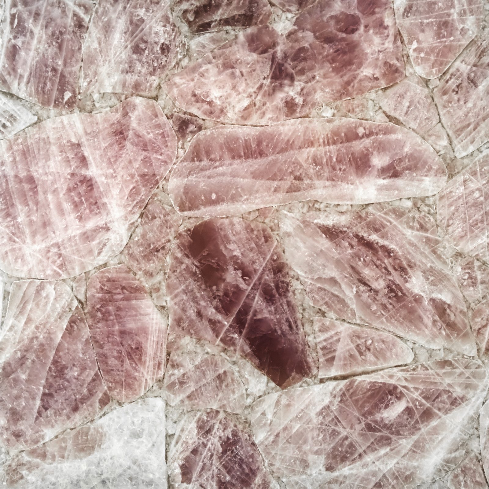 Pink Quartz Dente Trading