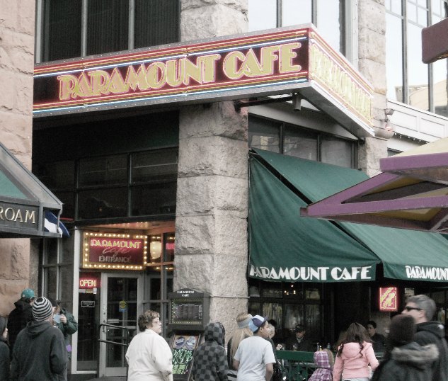 Paramount Cafe