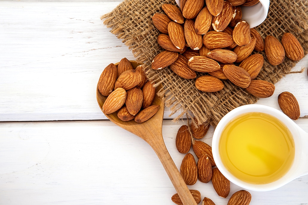 deOrta Face Scrub Beauty benefits of Almond Oil