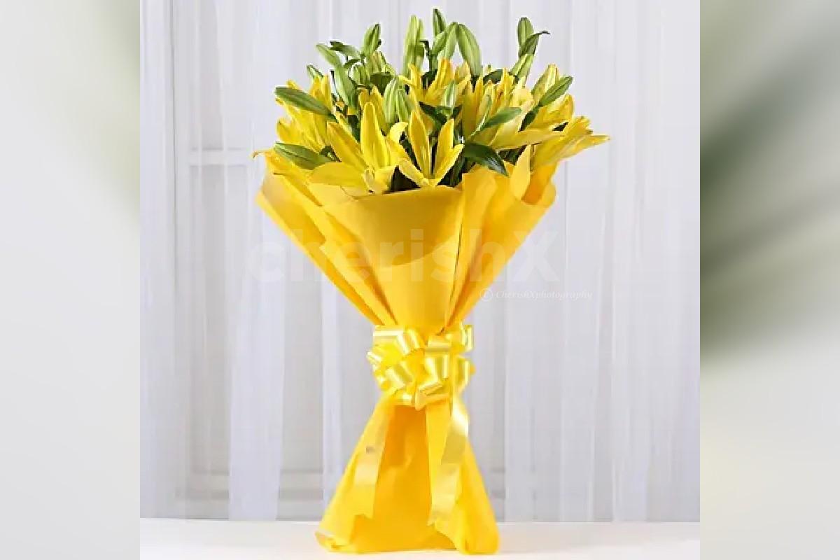 Bouquet Delivery Order a yellow asiatic Lillies Bouquet Online