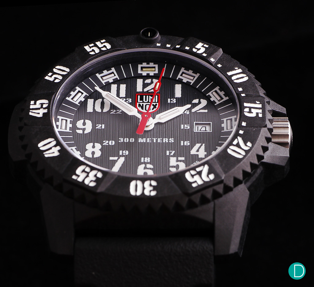 Review Luminox CARBON SEAL 3800 SERIES