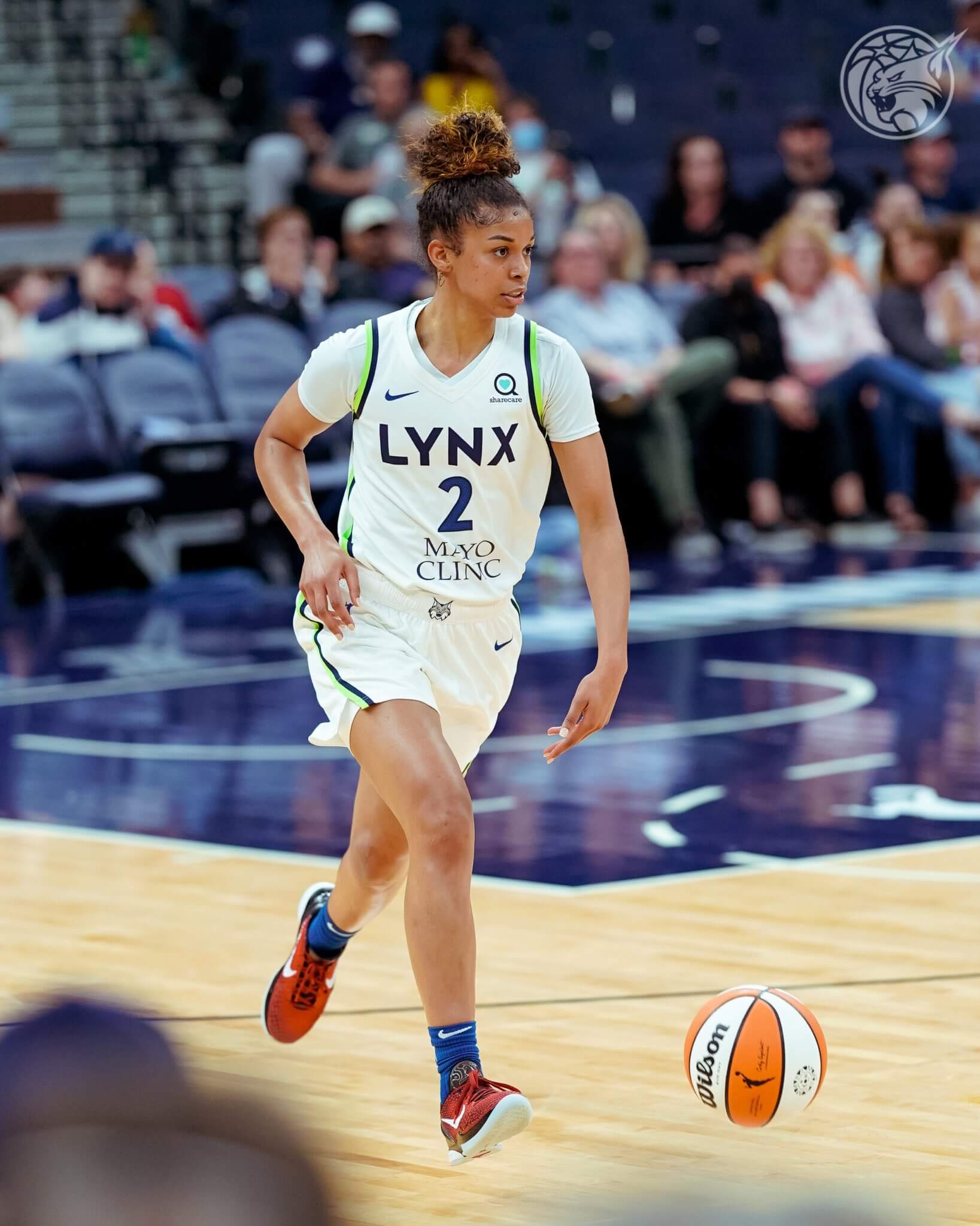 Lynx deja ir a la guardia Evina Westbrook Deportes MN