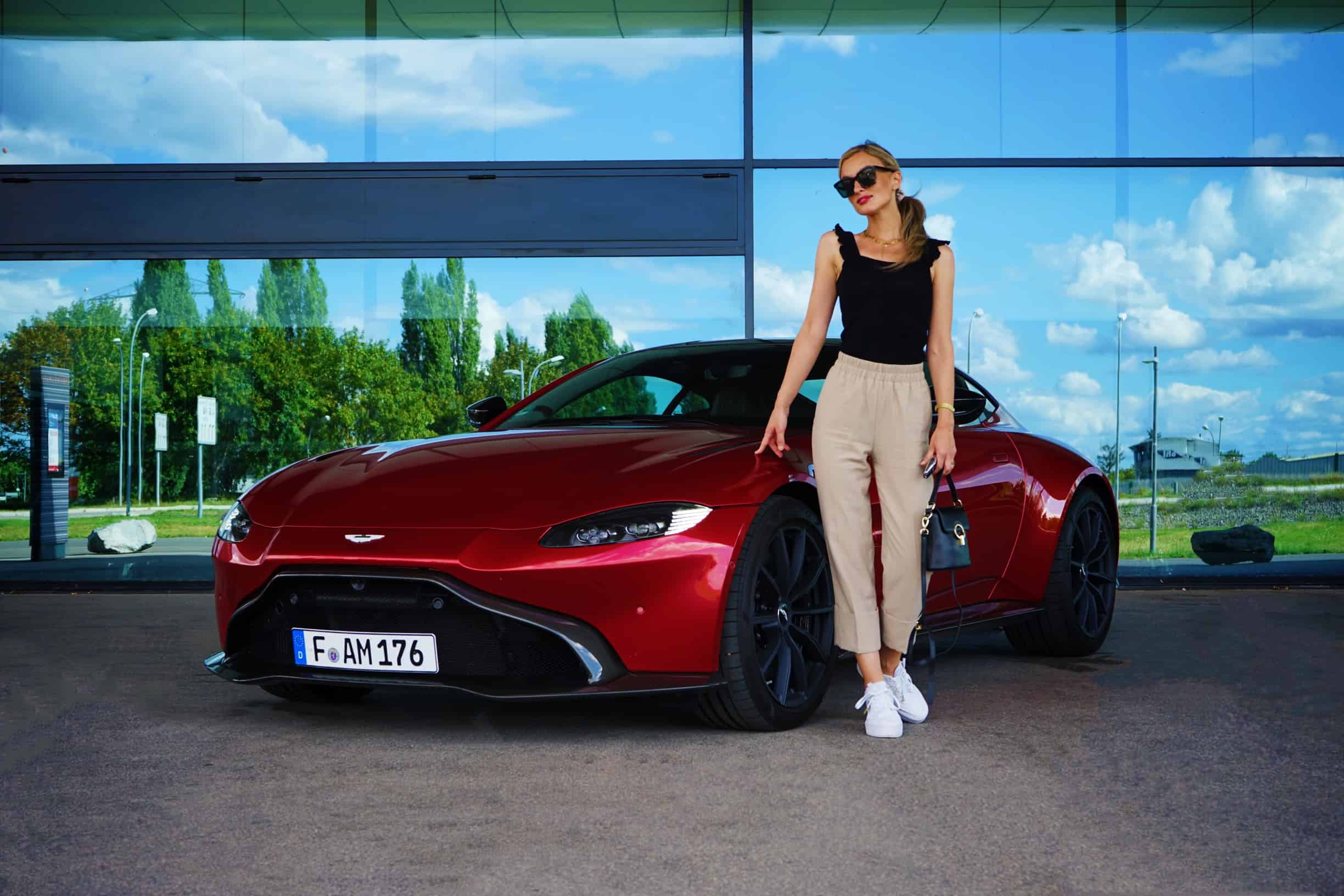 2020 Aston Martin Vantage 4 0 V8 Der Brite Mit Der Amg Power Der Autotester De