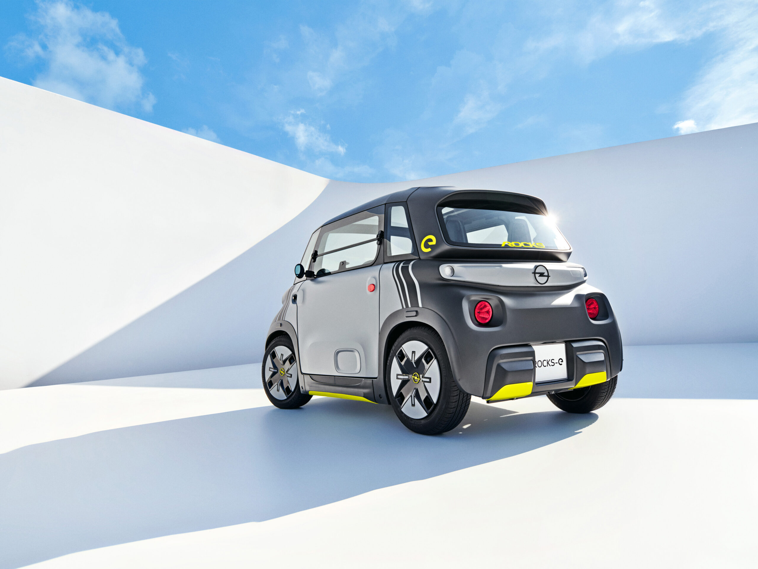 Opel Rocks-e: Opels Mini-Stromer für den Großstadt-Dschungel 1 Opel Rocks-e: Neuer City-Stromer