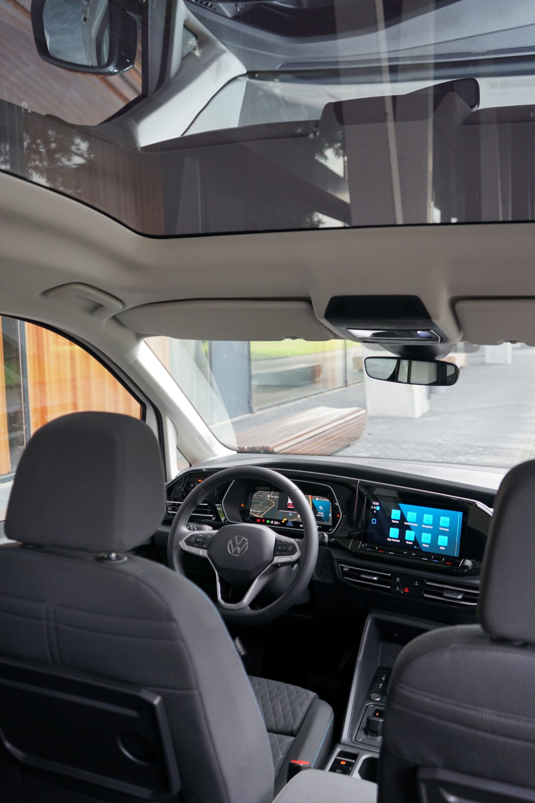 VW Caddy (2022) - Digitale Features im praktischen Alltagsbegleiter 3 VW Caddy 5 „Move“ 5-Sitzer 2.0 TDI (90 kW) 7-Gang-DSG