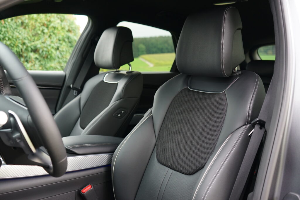 Genesis GV70 (2021) - DAS Sport-Luxus-SUV des Jahres? - Test, Review, POV 6 Genesis GV70 (2021)