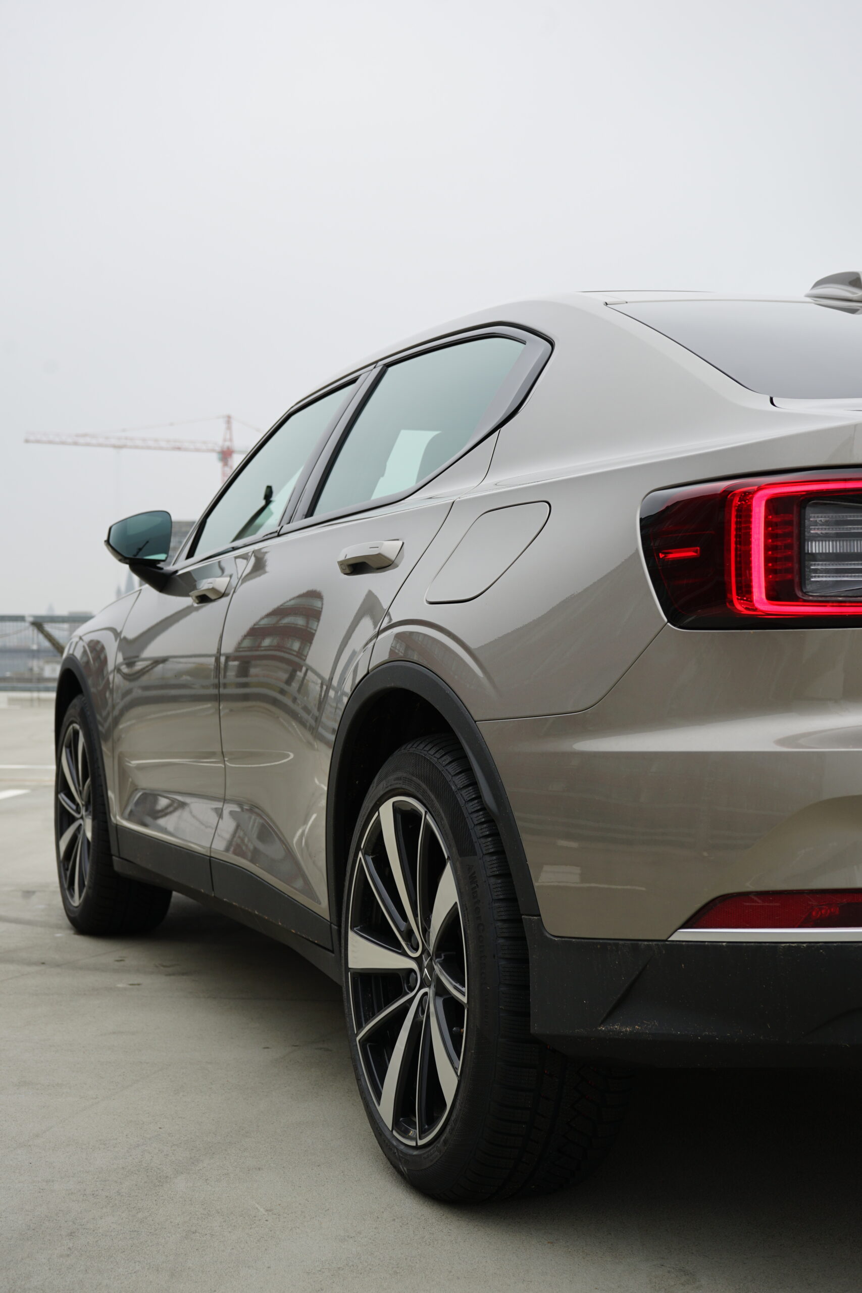 (2022) Polestar 2 - Single Motor mit 224 PS Leistung und bis zu 444 Km Reichweite 4 (2022) Polestar 2 - Single Motor mit 224 PS Standard Range