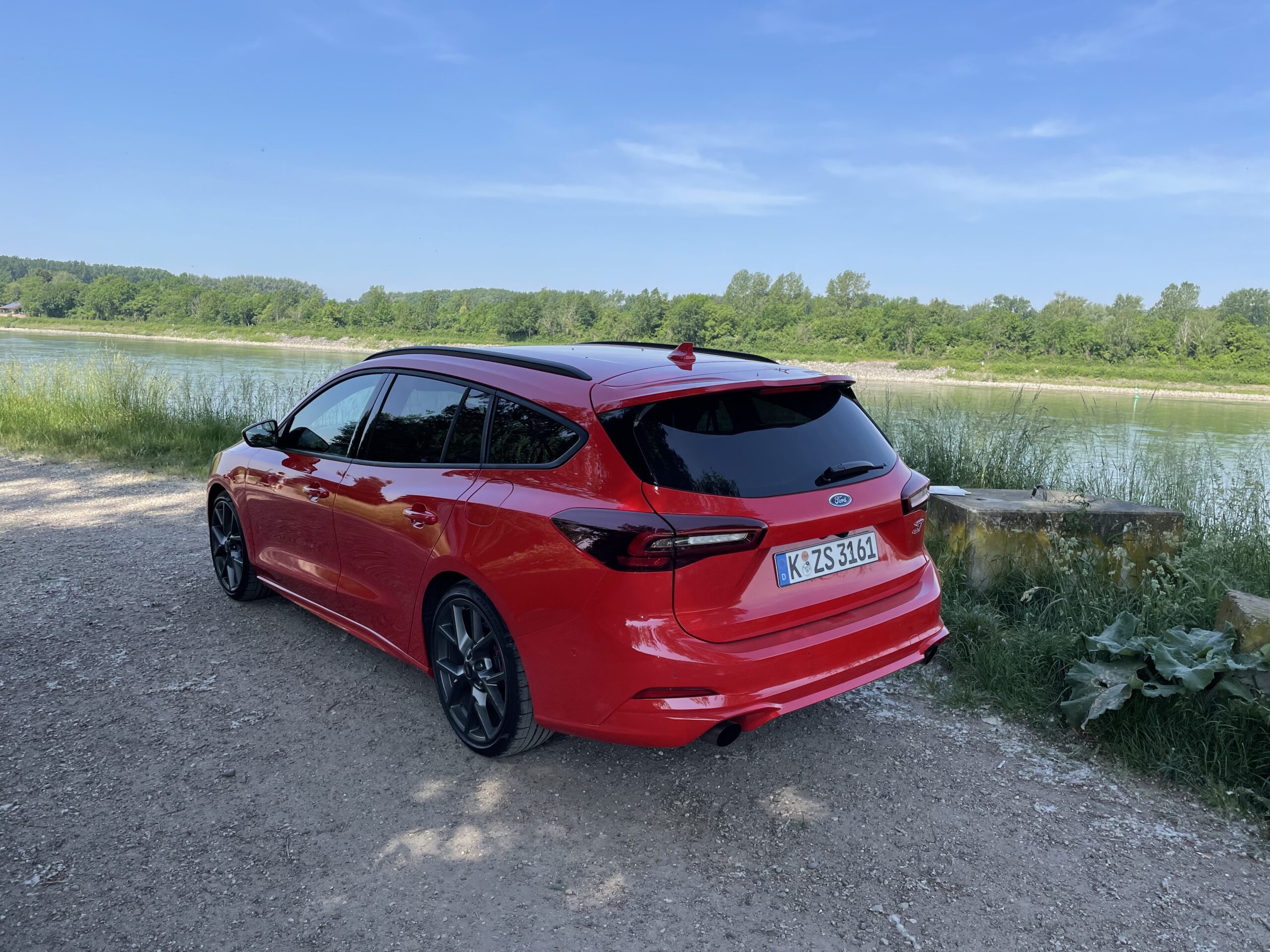 Ford Focus ST X Turnier (2022) - Der Sport-Kombi für Familienväter mit Benzin im Blut 12 Ford Focus ST Turnier (2022)