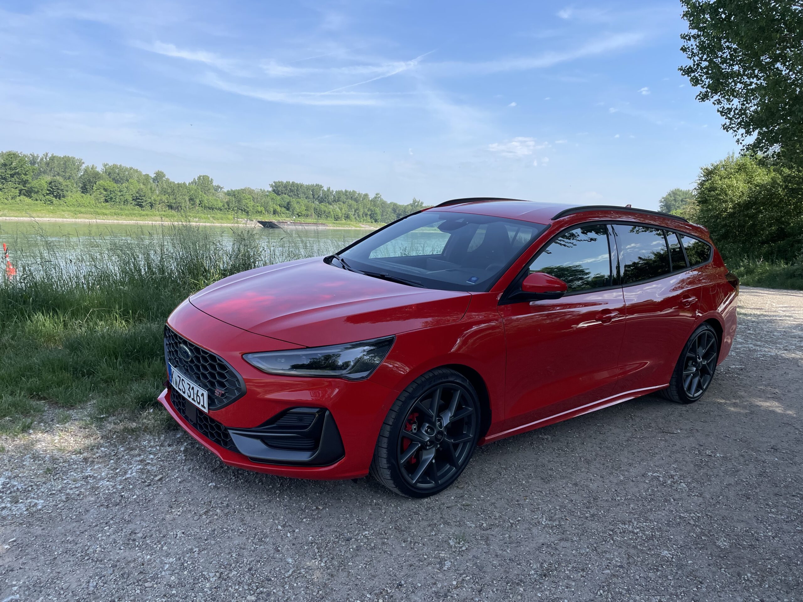 Ford Focus ST X Turnier (2022) - Der Sport-Kombi für Familienväter mit Benzin im Blut 11 Ford Focus ST Turnier (2022)
