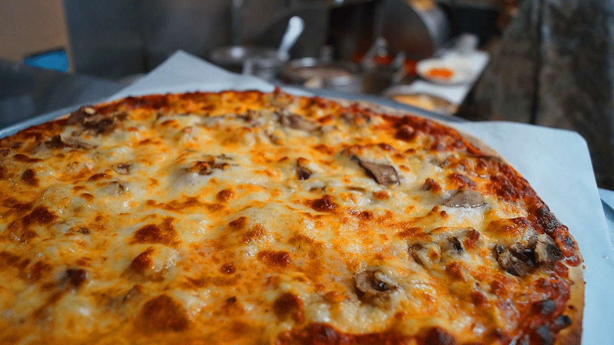 Pizza Delivery in Kenosha DeRango's Pizza