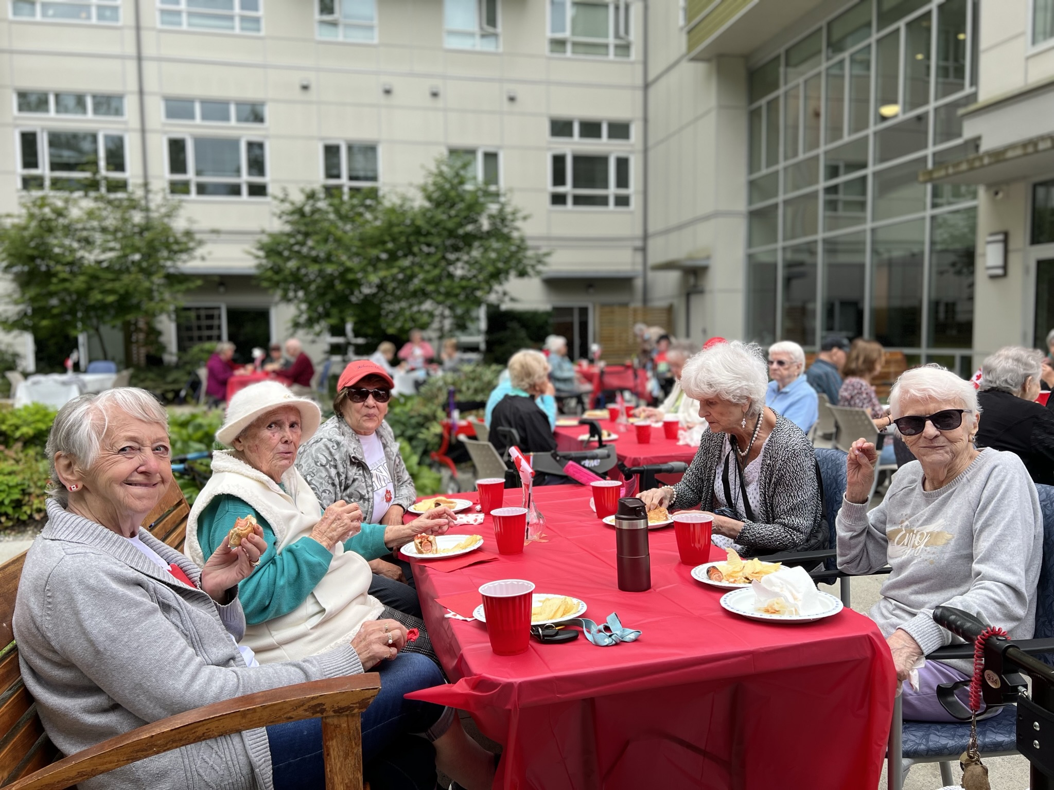 Premium Services & Amenities The Derby Manor