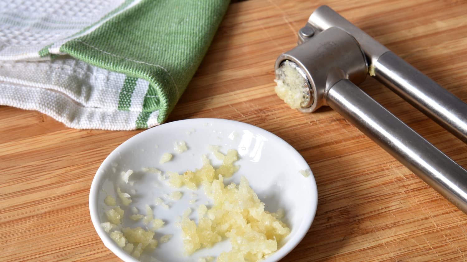 Best Garlic Press Dereeze