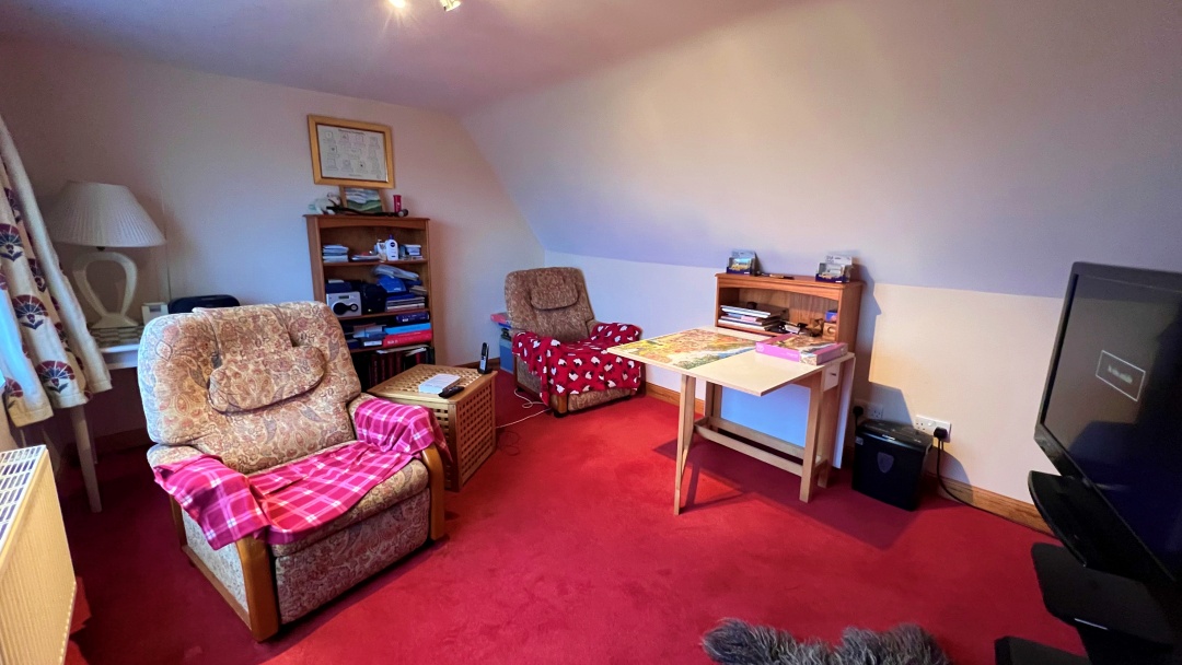 9 Lower Sandwick Derek Mackenzie Solicitors & Estate Agent