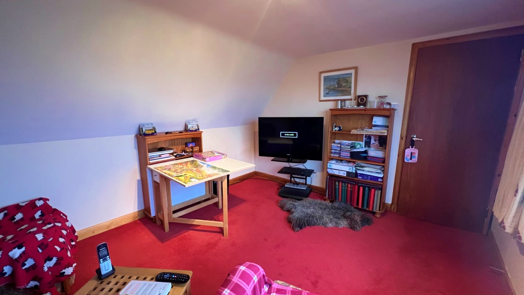 9 Lower Sandwick Derek Mackenzie Solicitors & Estate Agent