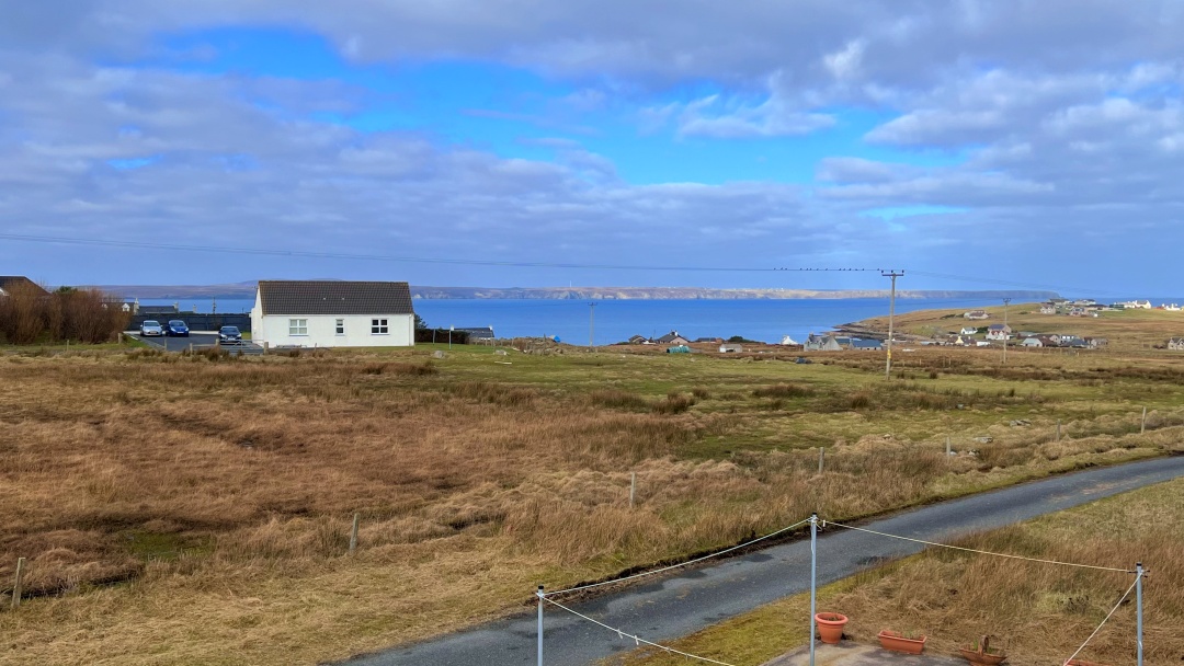 ‘Kelvindale’ 2B Broker Derek Mackenzie Solicitors & Estate Agent