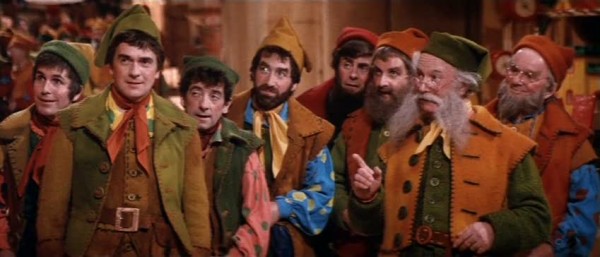 Santa Claus The Movie *** (1985, Dudley Moore, John Lithgow, David