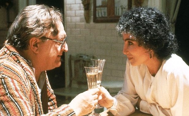 Moonstruck ***** (1987, Cher, Nicolas Cage, Olympia Dukakis, Danny