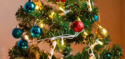 Derimot: Derimot.no: Vi ønsker alle våre følgere en riktig god jul og et fredens Nytt År!