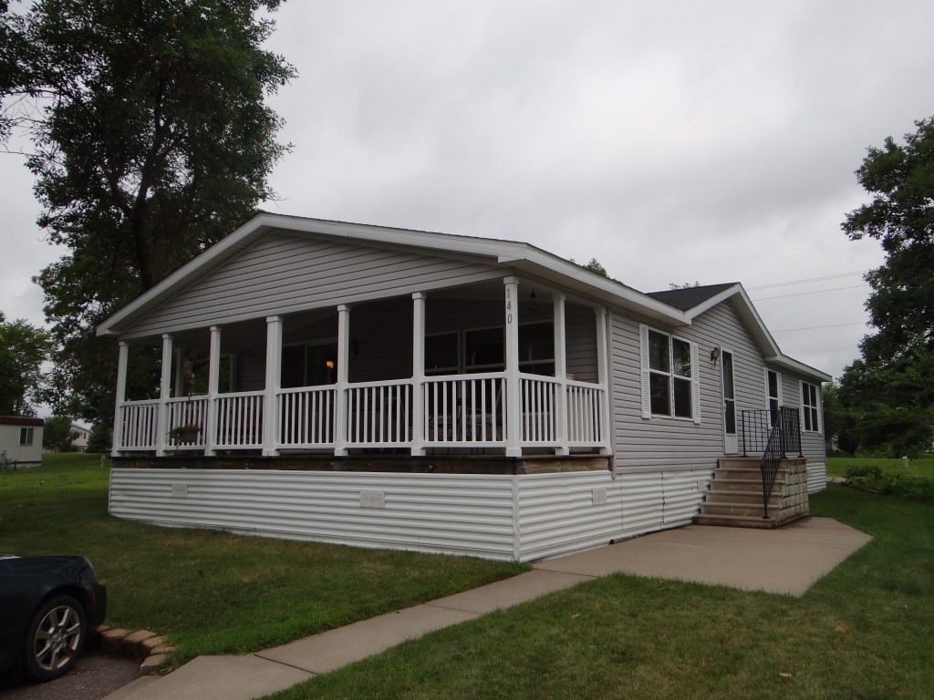 Newly Listed Manufactured Home Riverview Estates Rockford