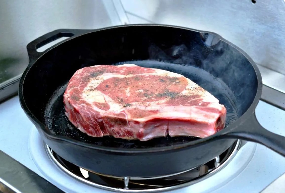 How to Cook a Steak in a Cast Iron Skillet BBQ & Grilling