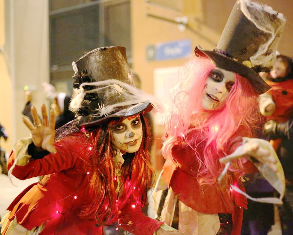 BIGGEST EVER TURNOUT FOR DERRY’S HALLOWEEN CELEBRATIONS Derry Daily