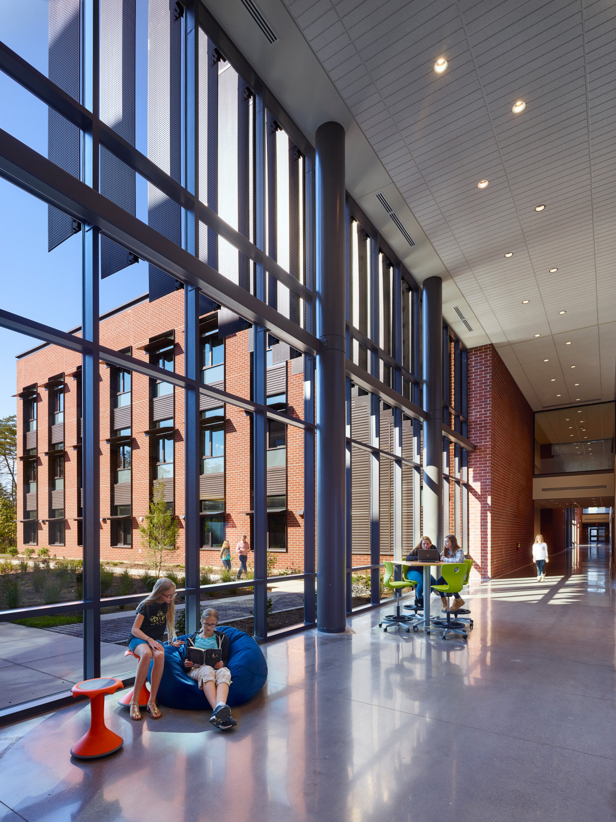 Frederick County Middle School » Diversified Educational Systems, Inc