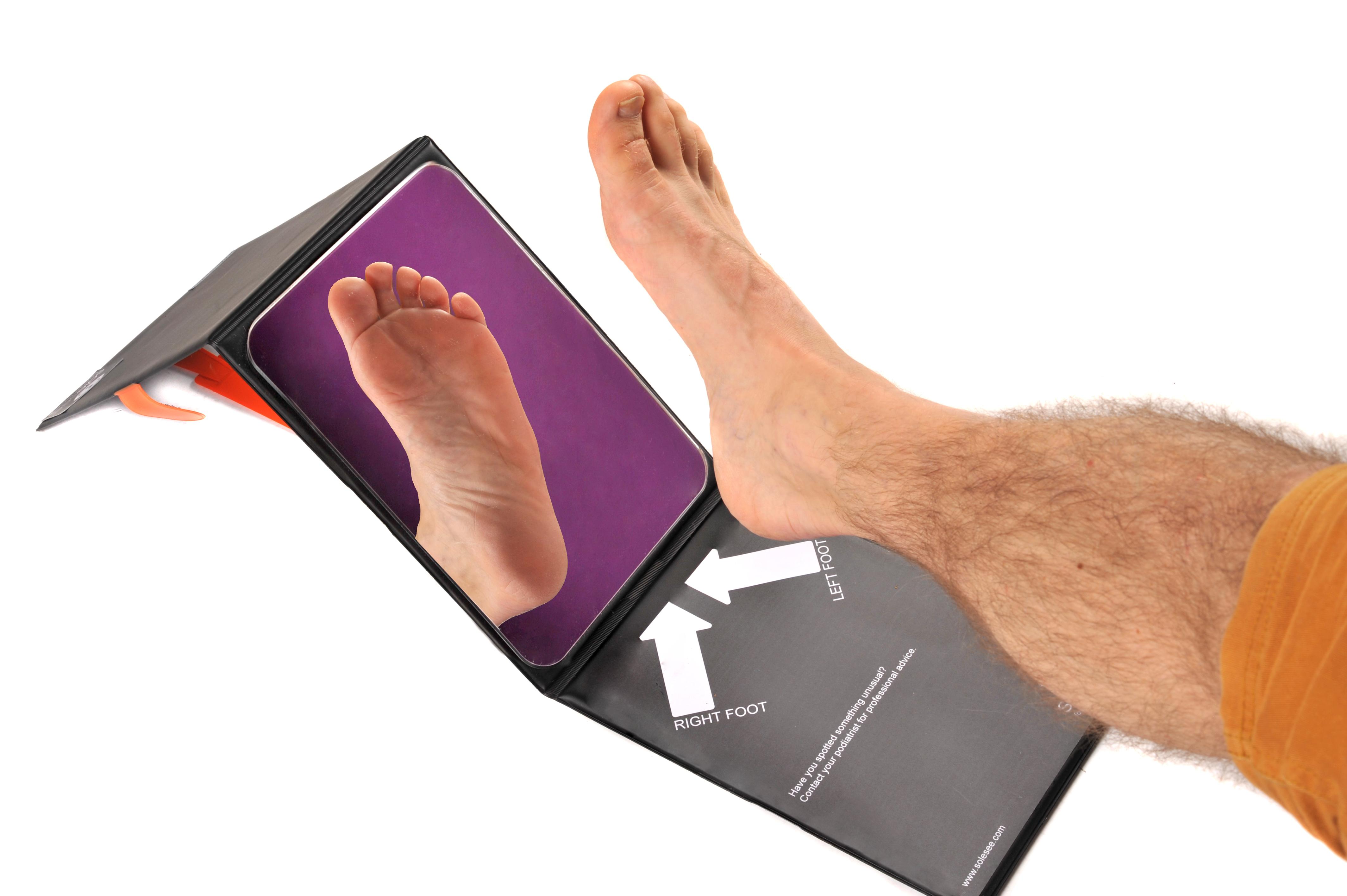 Solesee mirror for diabetic footcare Desang Diabetes Services