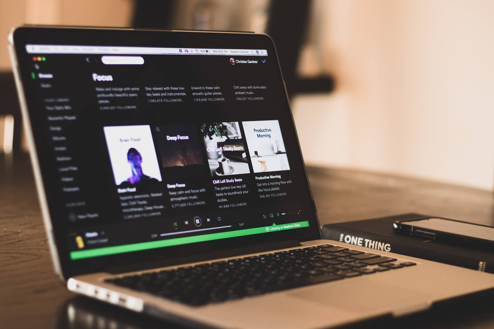 9 Spotify’s Competitors you should check out! Descriptive Audio