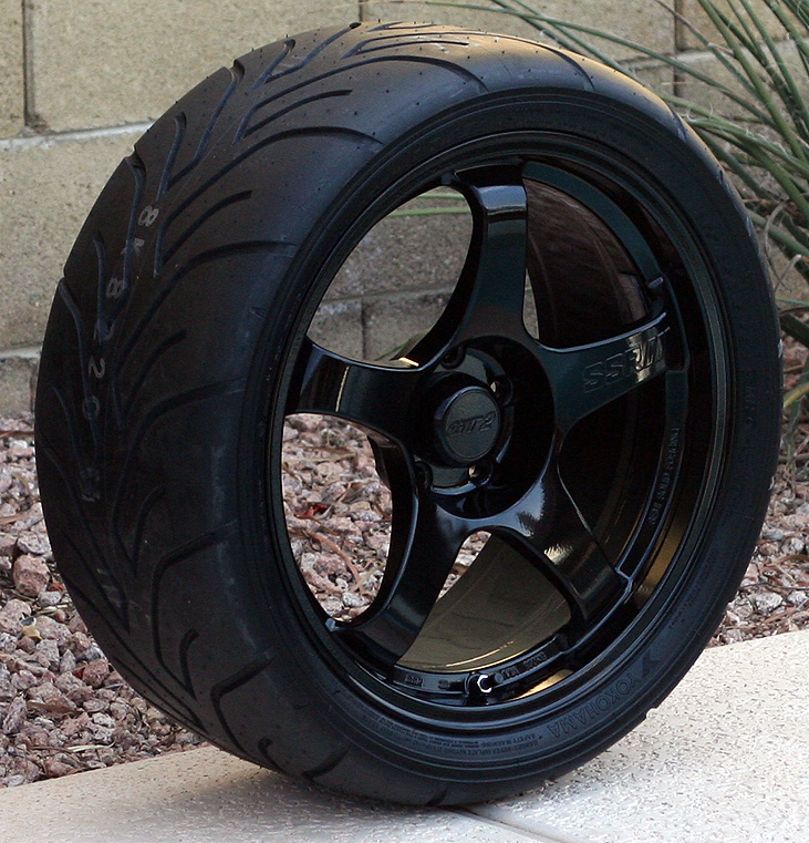 Fourtitude.com - Lets see the opposite of stretched tires.