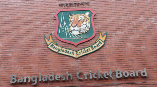 নানা নাটকীয়তার পর শুরু হলো বিসিবি নির্বাচন