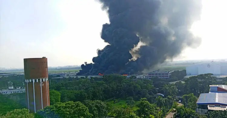 হযরত শাহজালাল বিমানবন্দরে অগ্নিকাণ্ডে ক্ষয়ক্ষতির পরিমাণ নিরূপণের কাজ চলছে
