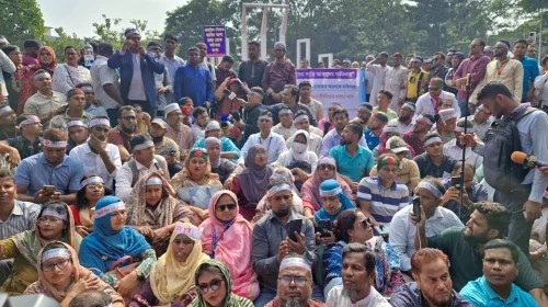 সরকারি প্রাথমিক শিক্ষকদের দাবি আদায়ে দেশজুড়ে ‘কমপ্লিট শাটডাউন’ অব্যাহত
