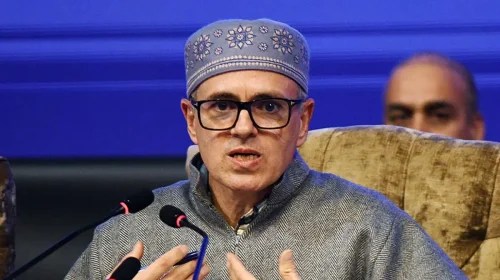 জম্মু-কাশ্মির মুখ্যমন্ত্রী, মুস্তাফিজুর রহমানকে বাদ দেওয়ার সমালোচনা করেছেন