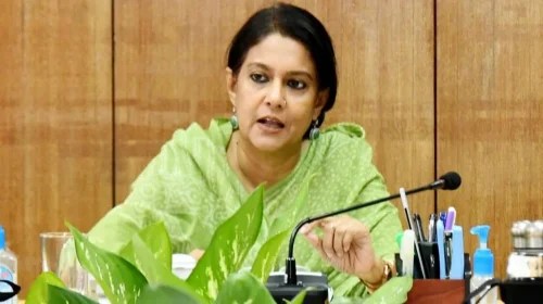 বিআরটিসির প্রতিটি বাস থেকে কালো ধোঁয়া বের হয়, চ্যালেঞ্জ পরিবেশ উপদেষ্টার