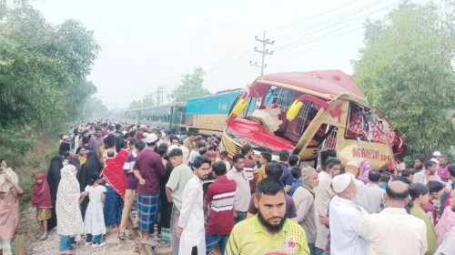 কুমিল্লায় বাস ও ট্রেন দুর্ঘটনায় মন্ত্রীর গভীর শোক ও সমবেদনা