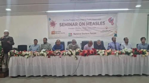 সুদহার কমানো ও ঋণপ্রবাহ সহজ করার দাবিতে গভর্নরের সাথে ব্যবসায়ীদের বৈঠক