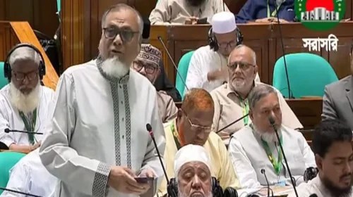 দেশের ব্যাংকিং খাত সরকারি ও বেসরকারি উভয় ক্ষেত্রেই সংকটাপন্ন বলে মন্তব্য বিরোধীদলীয় সাংসদের