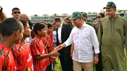 শিক্ষার্থীদের খেলাধুলা ও সংস্কৃতি চর্চার মাধ্যমে শক্তিশালী দেশ গড়ার আহ্বান প্রধানমন্ত্রীর