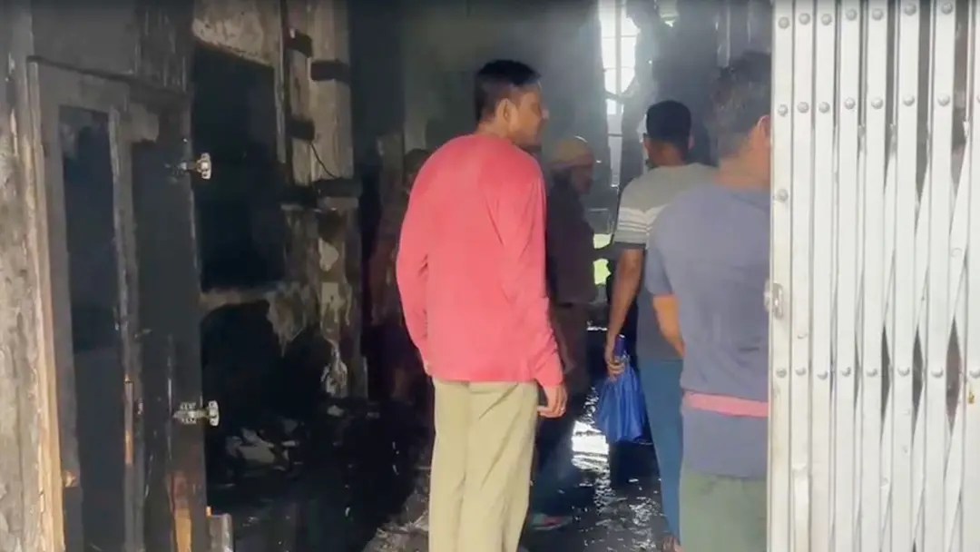 তারাপীঠে হোটেলে ভয়াবহ অগ্নিকাণ্ডে ৭ পুণ্যার্থীর করুণ মৃত্যু