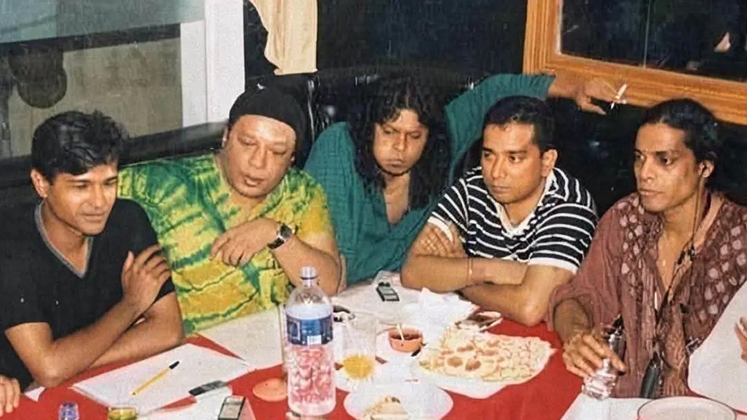 পুরনো দুর্লভ ছবি শেয়ার করে স্মৃতিচারণায় সুরকার শওকত আলী ইমন