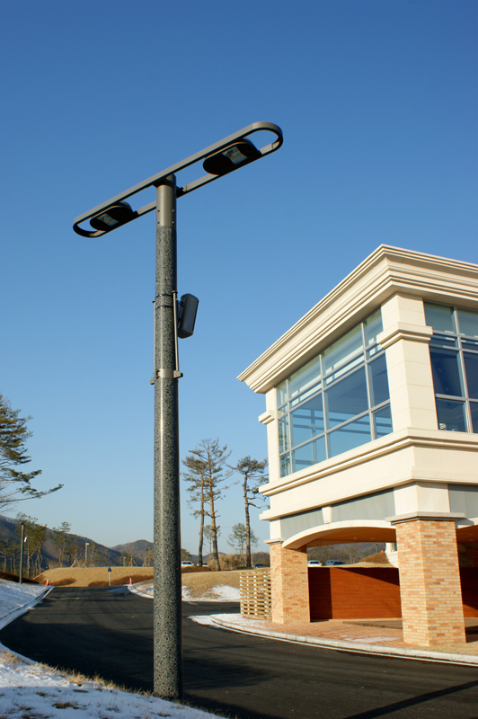 DESIGNPOLE Street Light Poles Embedded Style