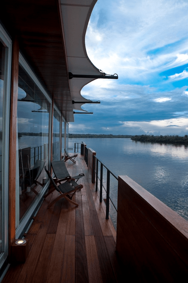大人の冒険！アマゾン川のオシャレすぎるブティックホテル Aqua Amazon Luxury Boutique Hotel Boat