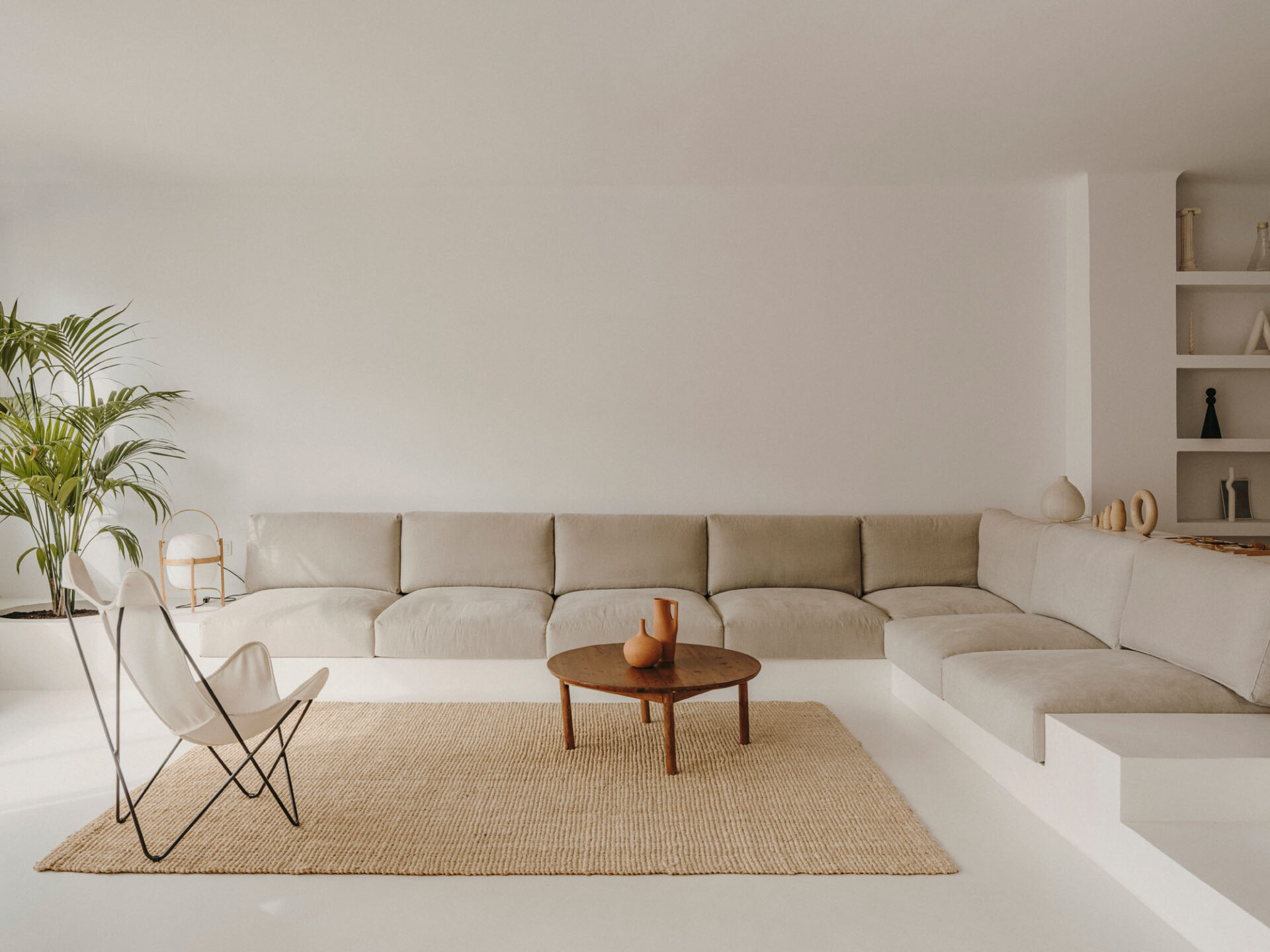 Spanish Minimalism Design Anthology UK
