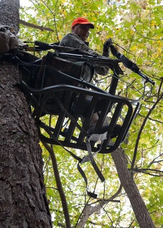 The Best Climbing Tree Stand for Big Guys (3 Killer Options)