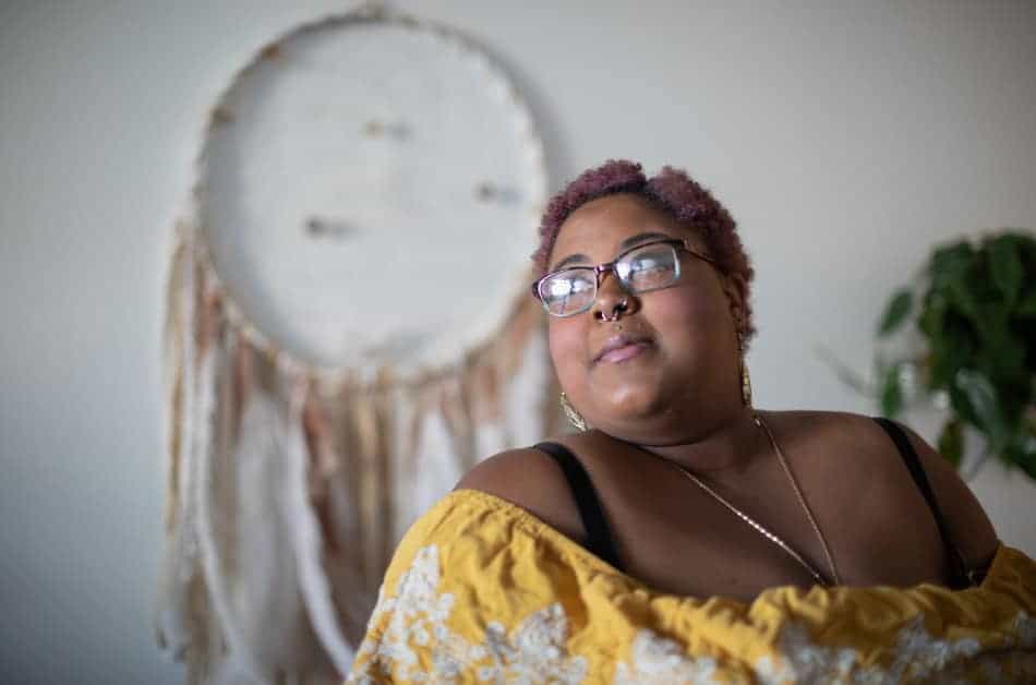 The 4 Best Bras To Hide Underarm & Back Fat ("The Bulge")